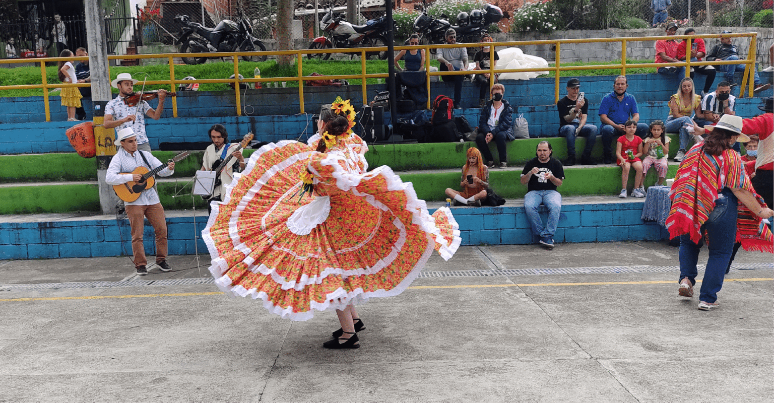 Mesa de trabajo 1insta