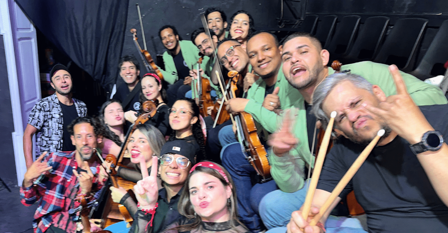 Mesa de trabajo 4insta